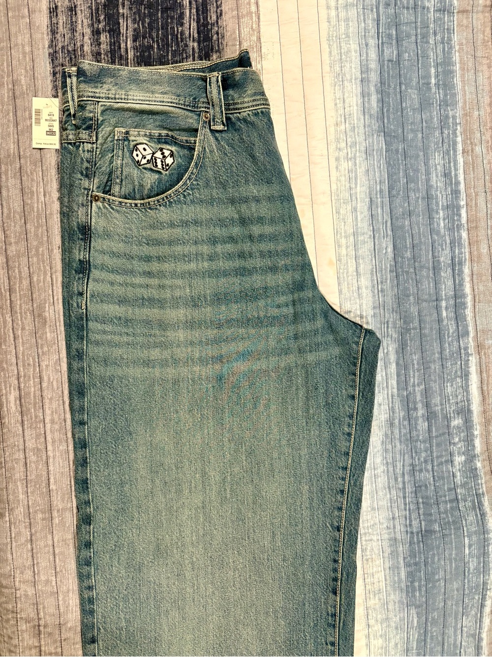 Aeropostale Men's Light Blue Relaxed Fit Denim Jeans